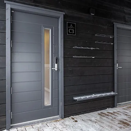 Levin Lyhty Chanel C3 By Hilla * Levi