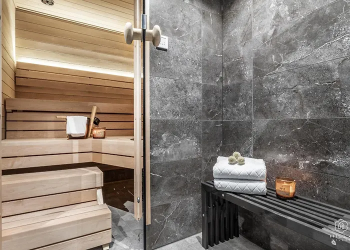 Levin Lyhty Chanel C3 By Hilla 公寓 列维