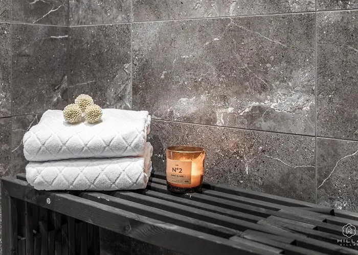 Levin Lyhty Chanel C3 By Hilla